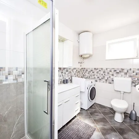 Klaric-2 By Interhome Апартаменты *