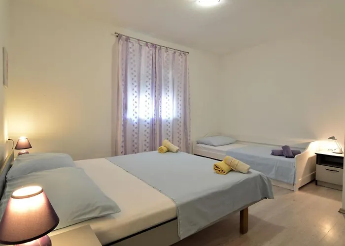 Апартаменты Klaric-2 By Interhome